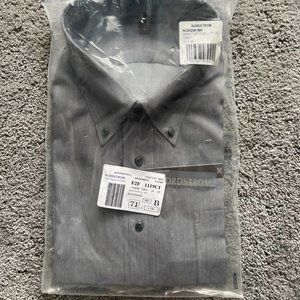 NWT Paul Mitchell Button Down 19x35